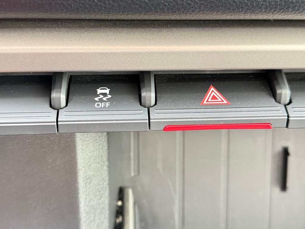 2024 Toyota Tundra CREW TRD SPORT / MARCHEPIEDS * TOILE / in Thetford Mines, Quebec - 48 - w1024h768px