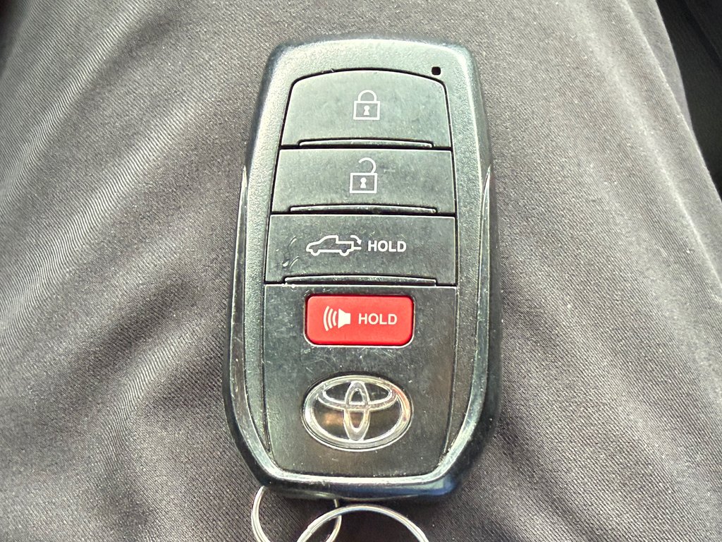 2024 Toyota Tundra CREW TRD SPORT / MARCHEPIEDS * TOILE / in Thetford Mines, Quebec - 58 - w1024h768px