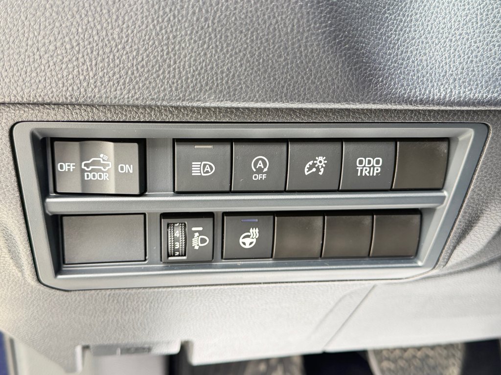 2024 Toyota Tundra SR5 DOUBLE CAB 4X4 / PRIX IMBATTABLE / in Thetford Mines, Quebec - 33 - w1024h768px