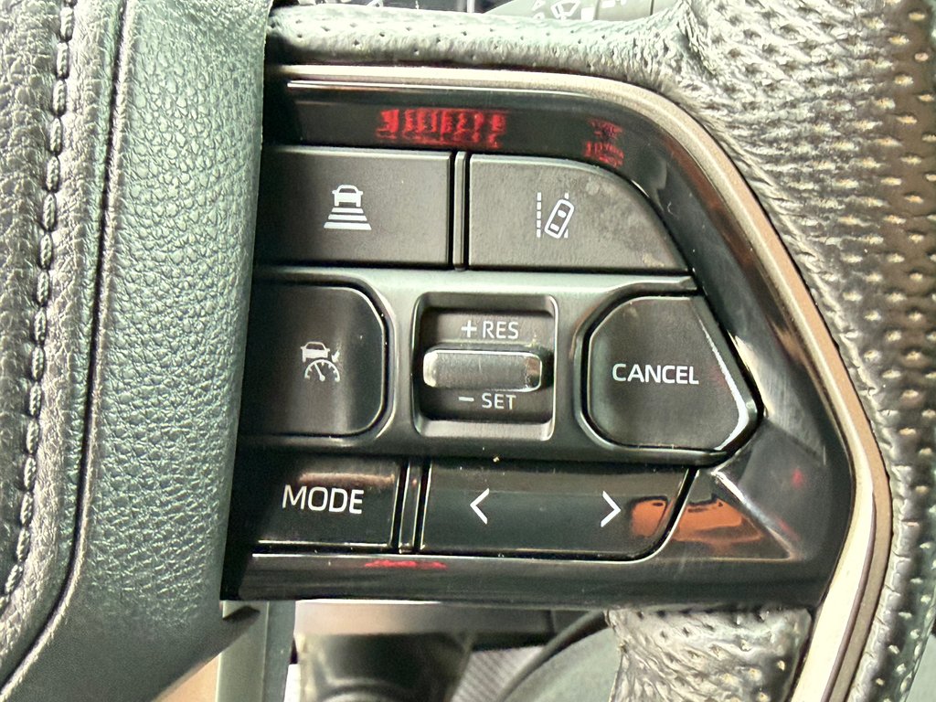 2024 Toyota Tundra SR5 DOUBLE CAB 4X4 / PRIX IMBATTABLE / in Thetford Mines, Quebec - 37 - w1024h768px