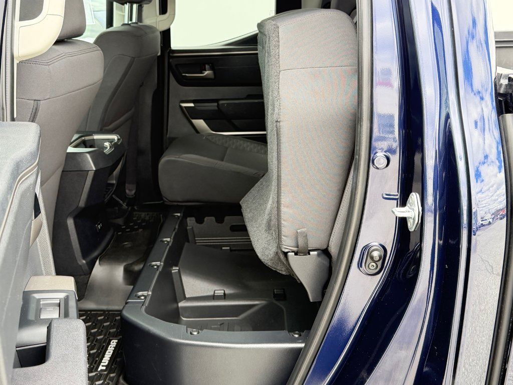 2024 Toyota Tundra SR5 DOUBLE CAB 4X4 / PRIX IMBATTABLE / in Thetford Mines, Quebec - 57 - w1024h768px