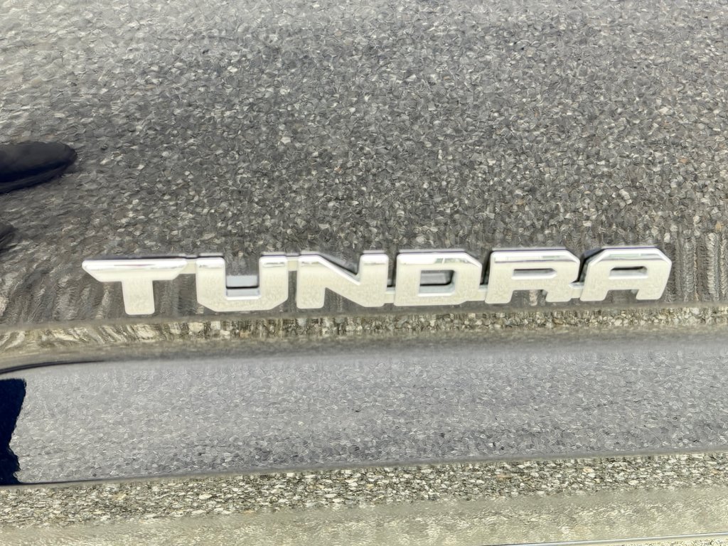 2024 Toyota Tundra SR5 DOUBLE CAB 4X4 / PRIX IMBATTABLE / in Thetford Mines, Quebec - 19 - w1024h768px