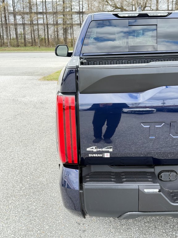 2024 Toyota Tundra SR5 DOUBLE CAB 4X4 / PRIX IMBATTABLE / in Thetford Mines, Quebec - 23 - w1024h768px