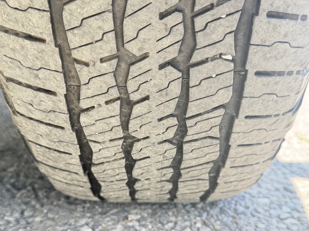 2024 Toyota Tundra TRD LIMITED HYBRIDE / 1 PROPRIO / JAMAIS ACCIDENTÉ /  PEA 01-08-28=100km / in Thetford Mines, Quebec - 19 - w1024h768px