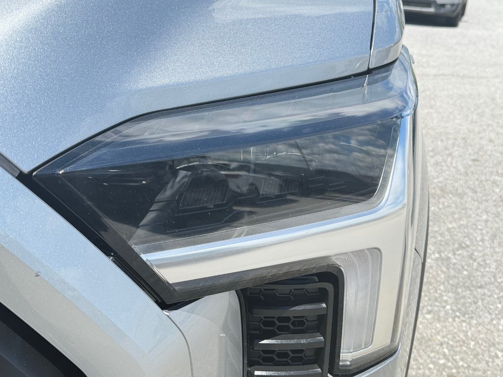 2024 Toyota Tundra TRD LIMITED HYBRIDE / 1 PROPRIO / JAMAIS ACCIDENTÉ /  PEA 01-08-28=100km / in Thetford Mines, Quebec - 10 - w1024h768px