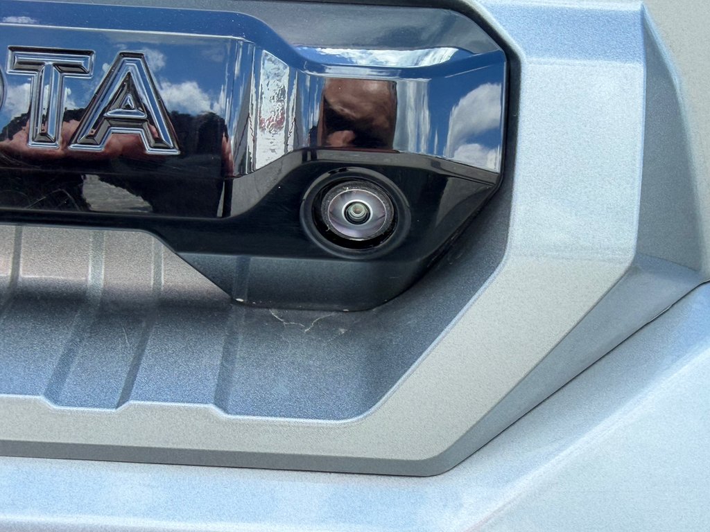2024 Toyota Tundra TRD LIMITED HYBRIDE / 1 PROPRIO / JAMAIS ACCIDENTÉ /  PEA 01-08-28=100km / in Thetford Mines, Quebec - 32 - w1024h768px
