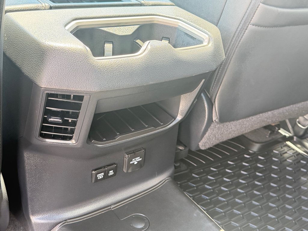 2024 Toyota Tundra TRD LIMITED HYBRIDE / 1 PROPRIO / JAMAIS ACCIDENTÉ /  PEA 01-08-28=100km / in Thetford Mines, Quebec - 76 - w1024h768px