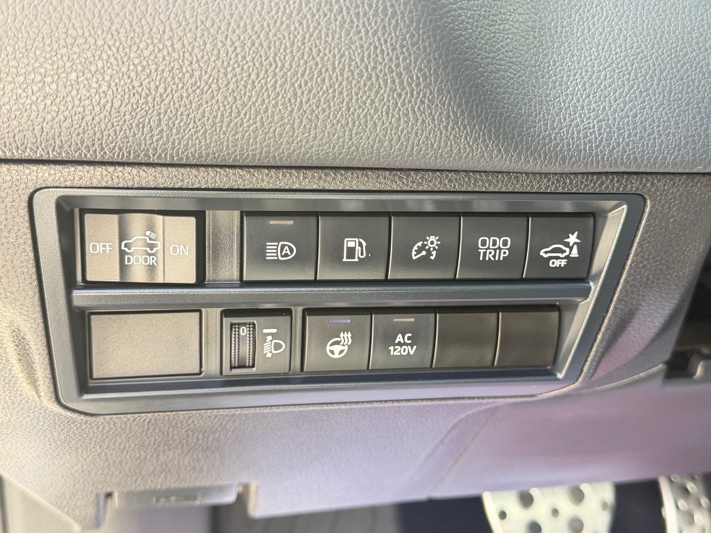 2024 Toyota Tundra TRD LIMITED HYBRIDE / 1 PROPRIO / JAMAIS ACCIDENTÉ /  PEA 01-08-28=100km / in Thetford Mines, Quebec - 46 - w1024h768px