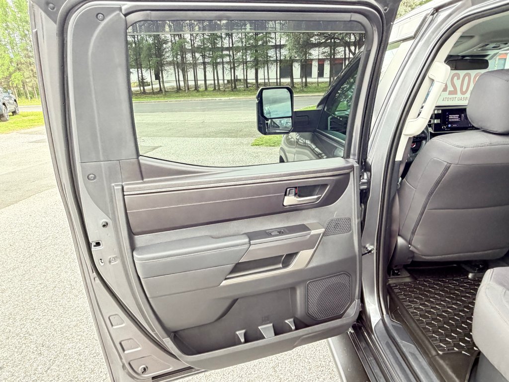 Toyota Tundra CREW TRD OFF ROAD / BALLON / MIROIR TOWING ET ++ / 2024 à Thetford Mines, Québec - 51 - w1024h768px