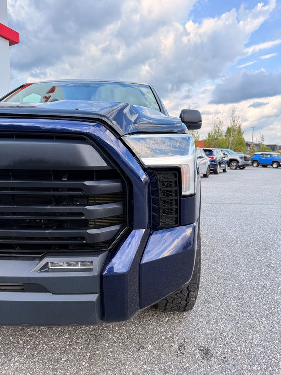 Toyota Tundra SR5 / DOUBLECAB / MAGS + PNEUS HORS ROUTE / 2024 à Thetford Mines, Québec - 9 - w1024h768px