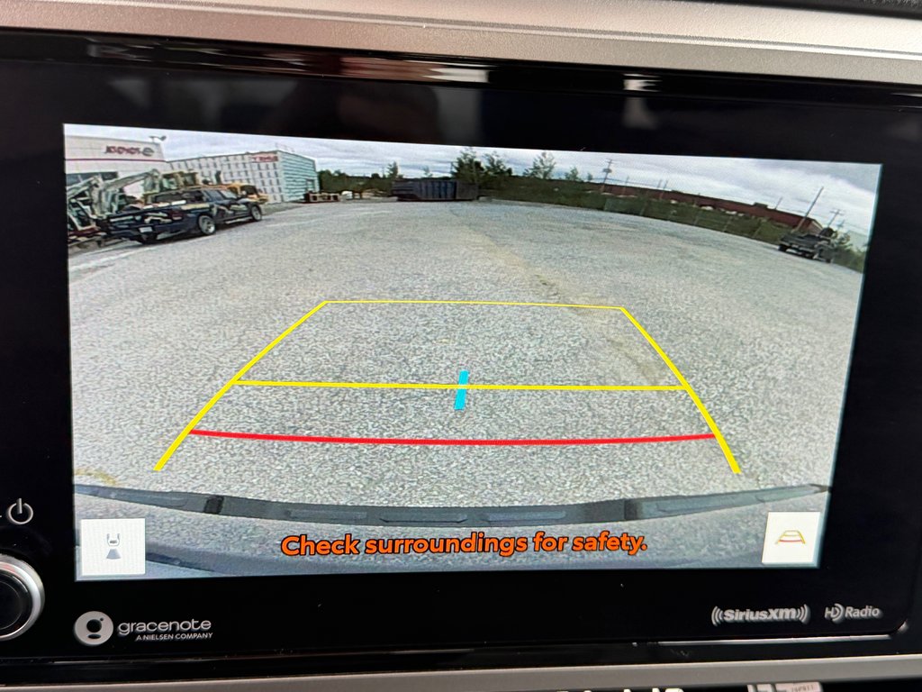 2024 Toyota Tundra SR5 / DOUBLECAB / MAGS + PNEUS HORS ROUTE / in Thetford Mines, Quebec - 43 - w1024h768px