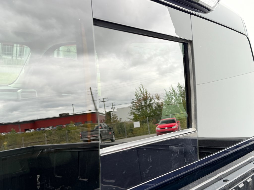 2024 Toyota Tundra SR5 / DOUBLECAB / MAGS + PNEUS HORS ROUTE / in Thetford Mines, Quebec - 57 - w1024h768px