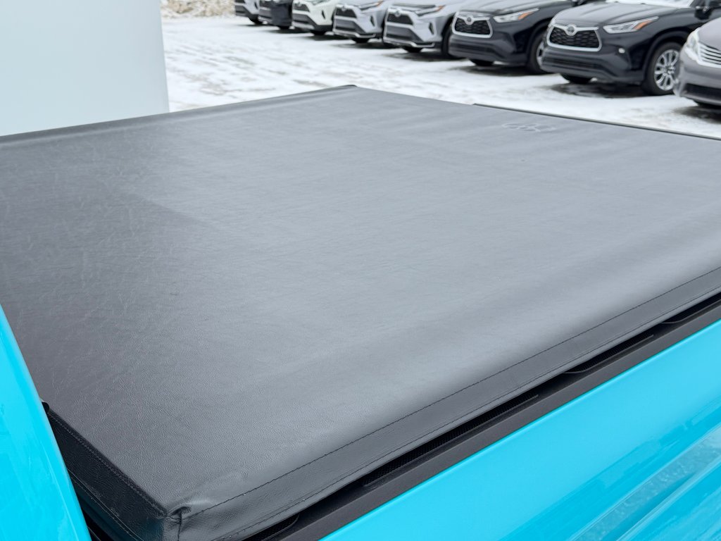 2026 Toyota Tundra TRD PRO / LIFT KIT / TOILE DE BOITE TOYOTA / MAGS  KMC ET PNEUS TOYO AT3 in Thetford Mines, Quebec - 81 - w1024h768px