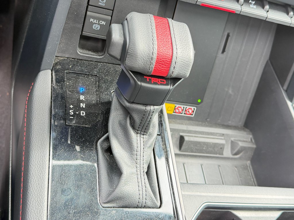 2026 Toyota Tundra TRD PRO / LIFT KIT / TOILE DE BOITE TOYOTA / MAGS  KMC ET PNEUS TOYO AT3 in Thetford Mines, Quebec - 62 - w1024h768px