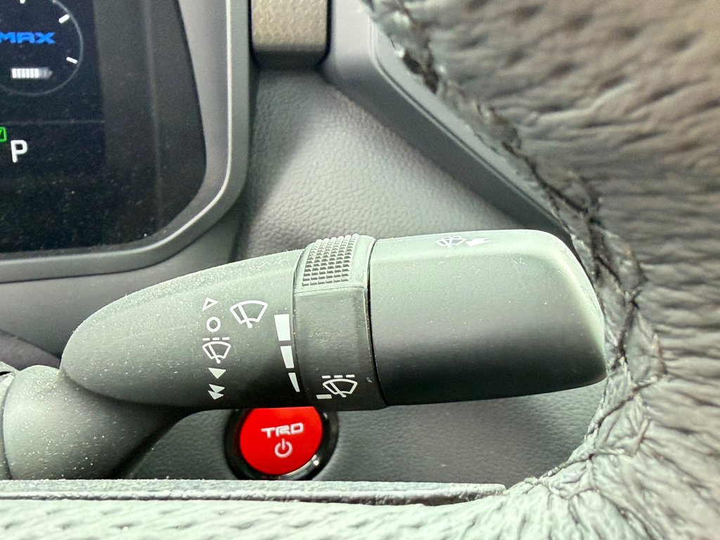 2026 Toyota Tundra TRD PRO / LIFT KIT / TOILE DE BOITE TOYOTA / MAGS  KMC ET PNEUS TOYO AT3 in Thetford Mines, Quebec - 55 - w1024h768px