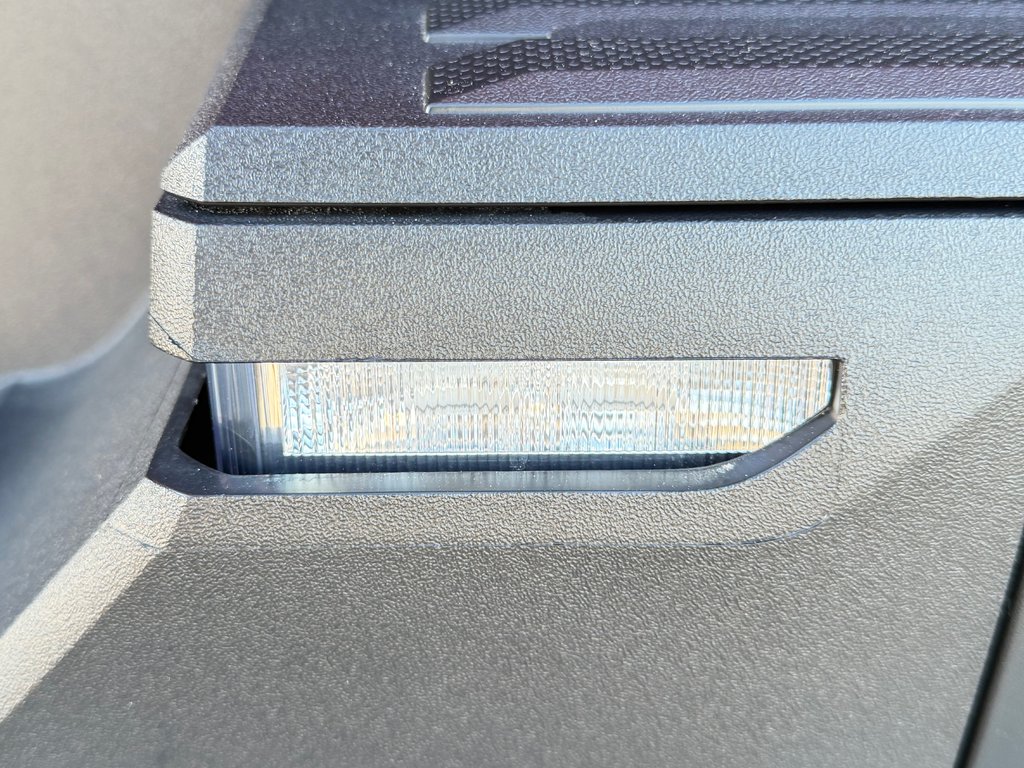Toyota Tundra LIMITED NIGHTSHADE  / LIFT KIT / TOILE DE BOITE TOYOTA / MAGS FUEL ET PNEUS COOPER  / 2026 à Thetford Mines, Québec - 35 - w1024h768px