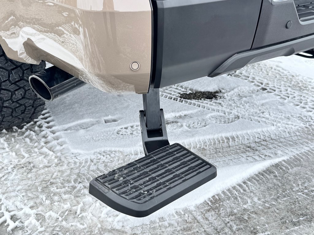 2026 Toyota Tundra LIMITED TRD OFF ROAD / DISPONIBLE ACHAT - LOCATION / LIFT KIT 3'' / MAGS 17'' / ROCK SLIDERS in Thetford Mines, Quebec - 40 - w1024h768px