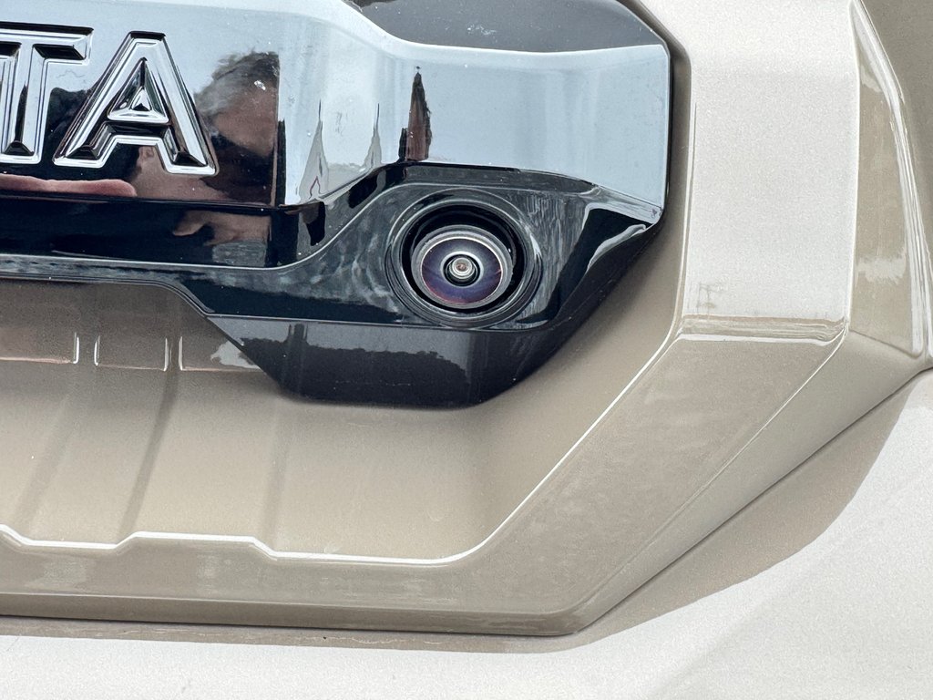 2026 Toyota Tundra LIMITED TRD OFF ROAD / DISPONIBLE ACHAT - LOCATION / LIFT KIT 3'' / MAGS 17'' / ROCK SLIDERS in Thetford Mines, Quebec - 34 - w1024h768px