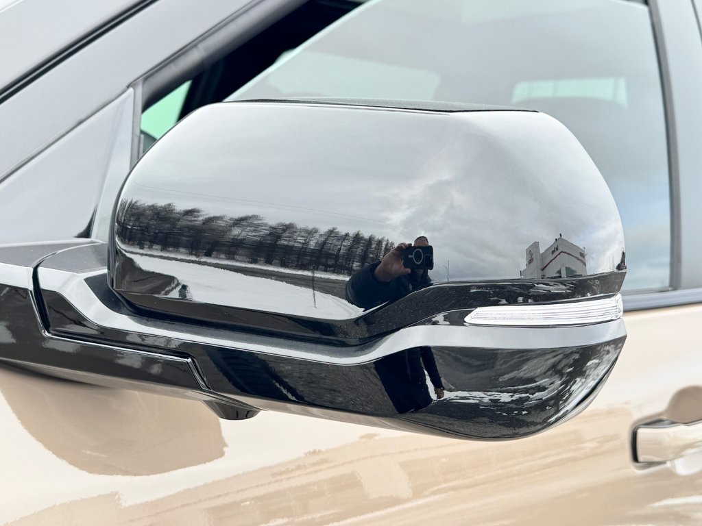 2026 Toyota Tundra LIMITED TRD OFF ROAD / DISPONIBLE ACHAT - LOCATION / LIFT KIT 3'' / MAGS 17'' / ROCK SLIDERS in Thetford Mines, Quebec - 26 - w1024h768px