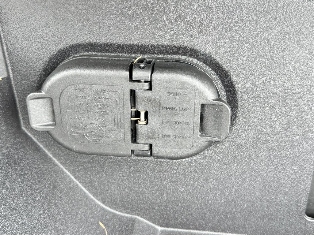 2026 Toyota Tundra LIMITED TRD OFF ROAD / DISPONIBLE ACHAT - LOCATION / LIFT KIT 3'' / MAGS 17'' / ROCK SLIDERS in Thetford Mines, Quebec - 35 - w1024h768px