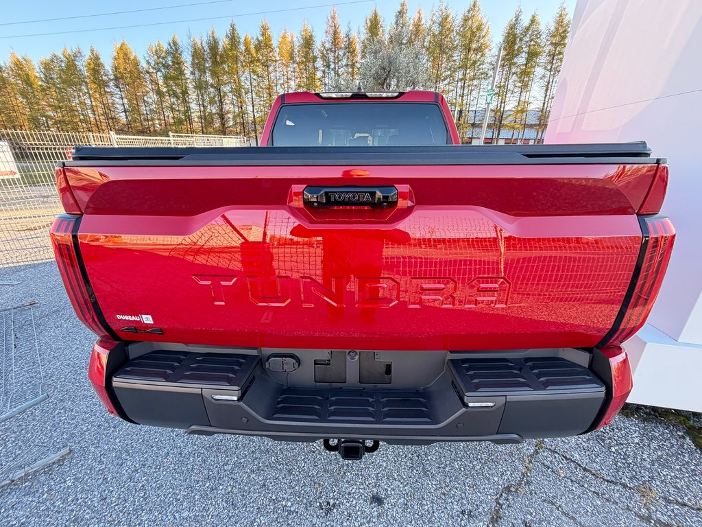 Toyota Tundra LIMITED NIGHTSHADE  / LIFT KIT / TOILE DE BOITE TOYOTA / MAGS FUEL ET PNEUS COOPER  / 2026 à Thetford Mines, Québec - 5 - w1024h768px