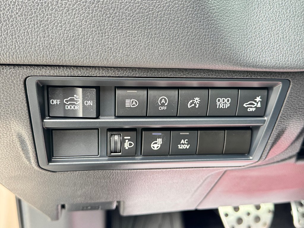 2026 Toyota Tundra LIMITED TRD OFF ROAD / DISPONIBLE ACHAT - LOCATION / LIFT KIT 3'' / MAGS 17'' / ROCK SLIDERS in Thetford Mines, Quebec - 51 - w1024h768px