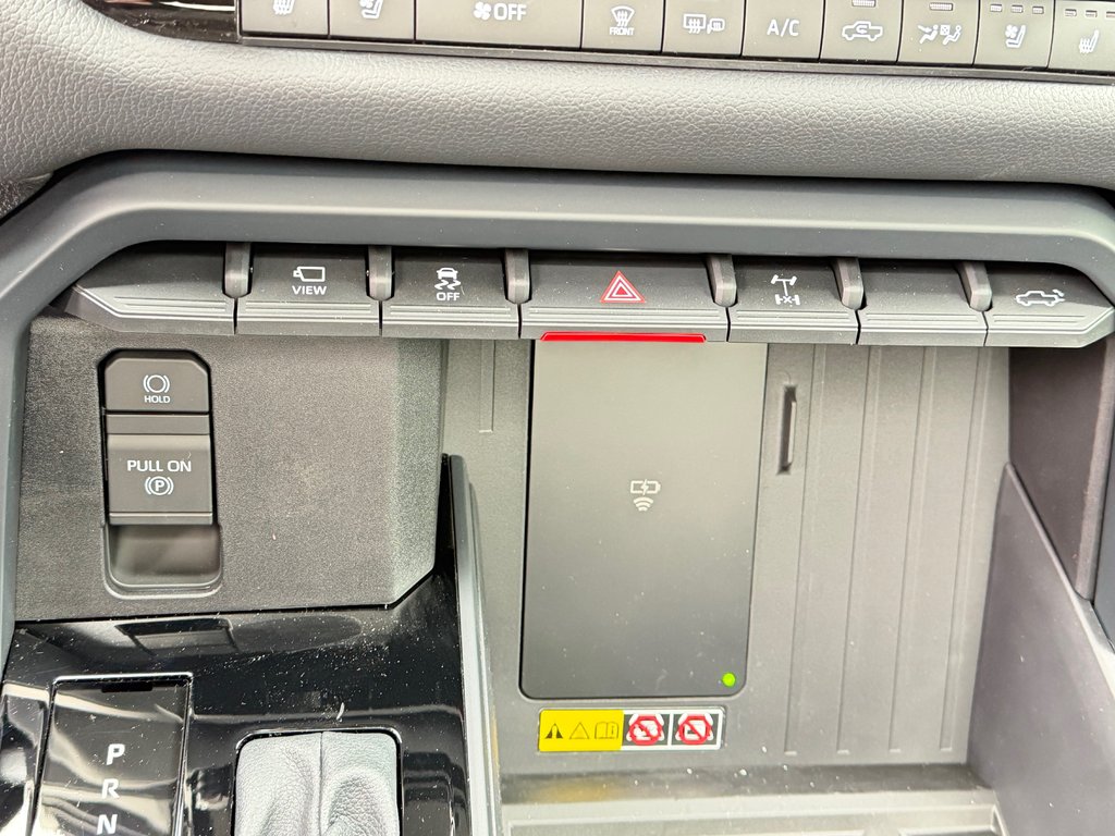 2026 Toyota Tundra TRD PRO / LIFT KIT / TOILE DE BOITE TOYOTA / MAGS  KMC ET PNEUS TOYO AT3 in Thetford Mines, Quebec - 60 - w1024h768px