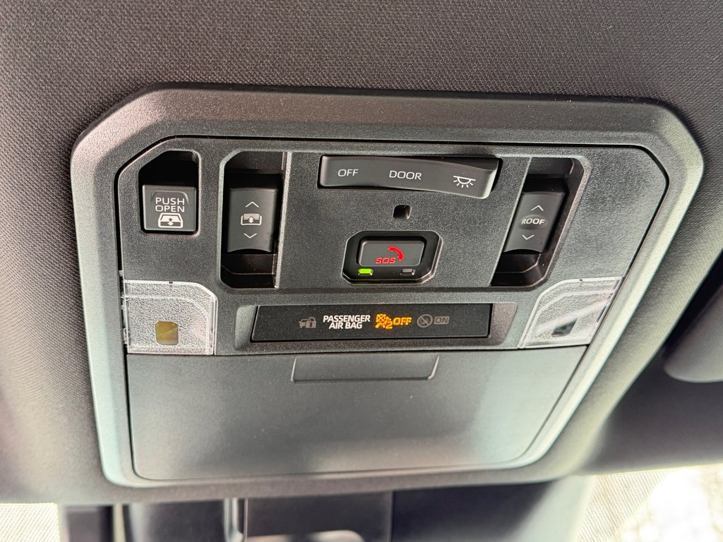 2026 Toyota Tundra TRD PRO / LIFT KIT / TOILE DE BOITE TOYOTA / MAGS  KMC ET PNEUS TOYO AT3 in Thetford Mines, Quebec - 71 - w1024h768px