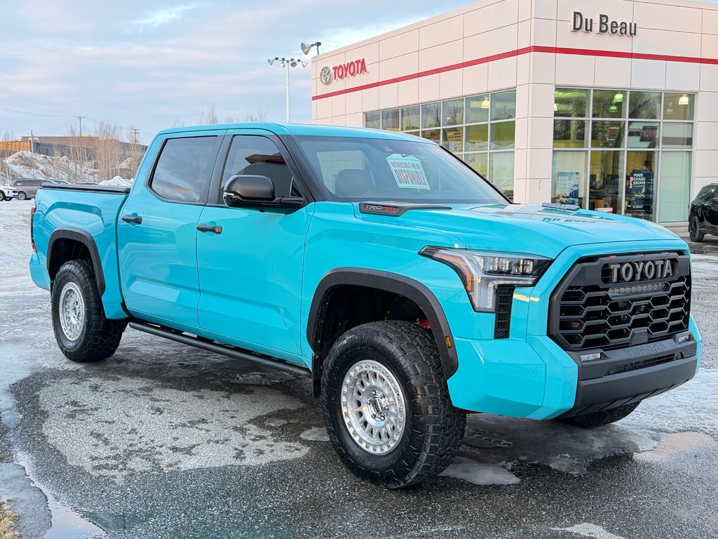 Toyota Tundra TRD PRO / LIFT KIT / TOILE DE BOITE TOYOTA / MAGS  KMC ET PNEUS TOYO AT3 2026 à Thetford Mines, Québec - 3 - w1024h768px