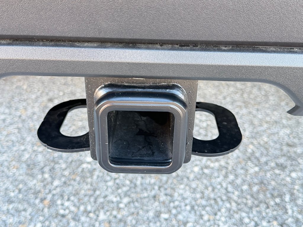 Toyota Tundra LIMITED NIGHTSHADE  / LIFT KIT / TOILE DE BOITE TOYOTA / MAGS FUEL ET PNEUS COOPER  / 2026 à Thetford Mines, Québec - 37 - w1024h768px