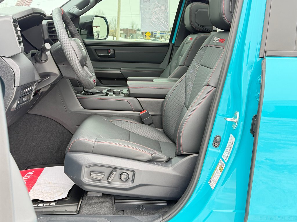 2026 Toyota Tundra TRD PRO / LIFT KIT / TOILE DE BOITE TOYOTA / MAGS  KMC ET PNEUS TOYO AT3 in Thetford Mines, Quebec - 39 - w1024h768px