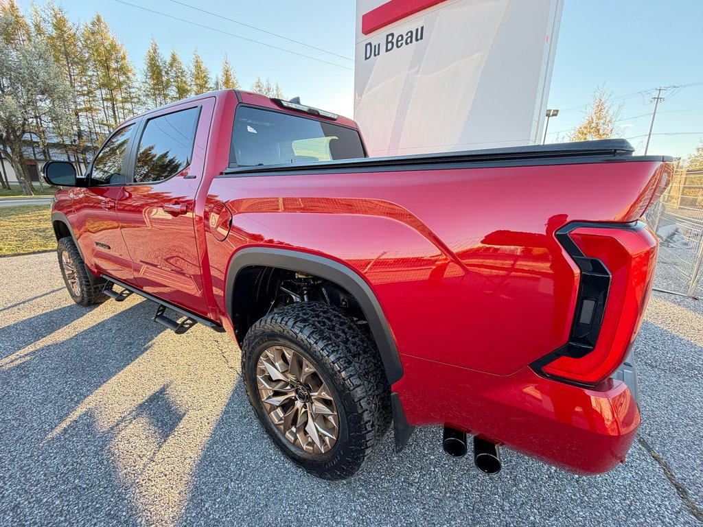 Toyota Tundra LIMITED NIGHTSHADE  / LIFT KIT / TOILE DE BOITE TOYOTA / MAGS FUEL ET PNEUS COOPER  / 2026 à Thetford Mines, Québec - 6 - w1024h768px