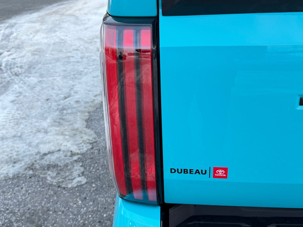 Toyota Tundra TRD PRO / LIFT KIT / TOILE DE BOITE TOYOTA / MAGS  KMC ET PNEUS TOYO AT3 2026 à Thetford Mines, Québec - 28 - w1024h768px