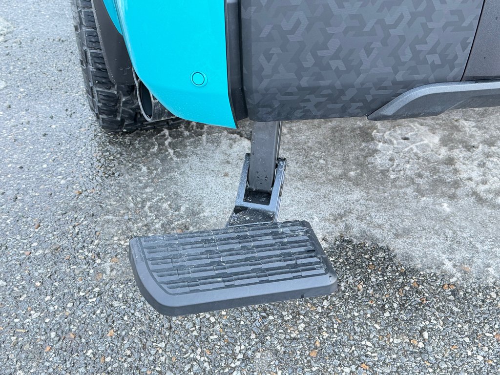 Toyota Tundra TRD PRO / LIFT KIT / TOILE DE BOITE TOYOTA / MAGS  KMC ET PNEUS TOYO AT3 2026 à Thetford Mines, Québec - 36 - w1024h768px