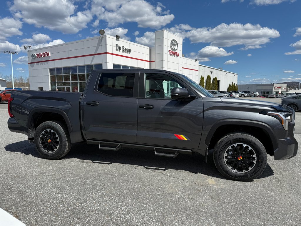 Toyota Tundra SR5 EDITION RALLY 2026 à Thetford Mines, Québec - 4 - w1024h768px