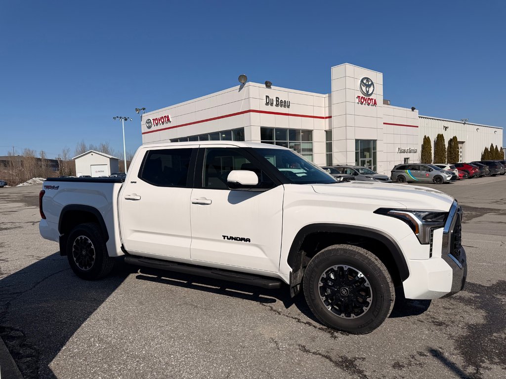 Toyota Tundra TRDOFFROAD / MARCHEPIED / TOILE SOUPLE / TAG 2026 à Thetford Mines, Québec - 4 - w1024h768px