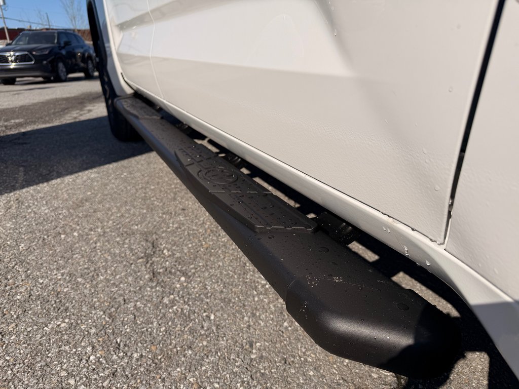 Toyota Tundra TRDOFFROAD / MARCHEPIED / TOILE SOUPLE / TAG 2026 à Thetford Mines, Québec - 10 - w1024h768px