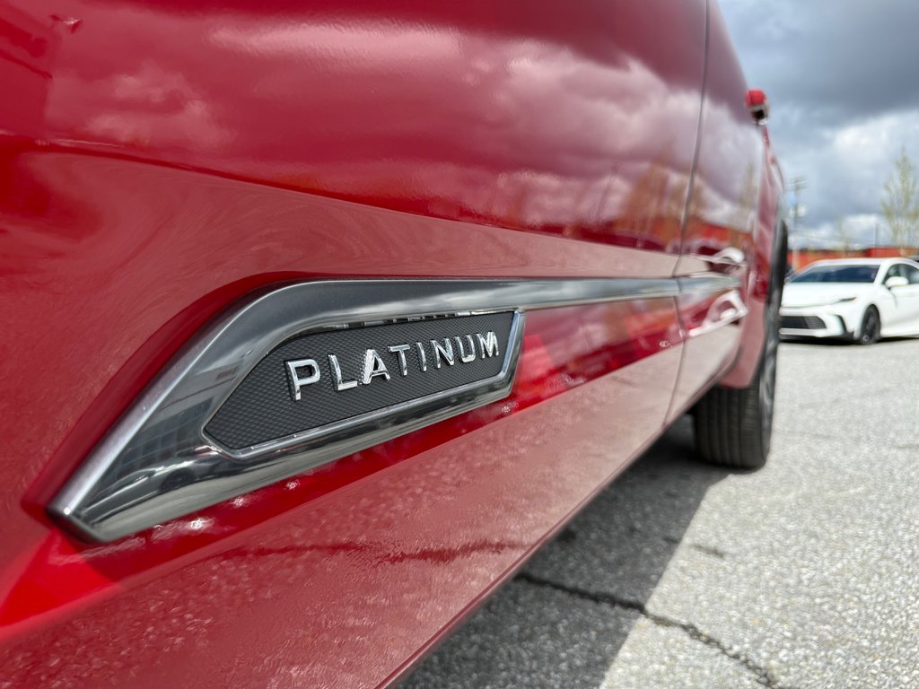 2026 Toyota Tundra Platinum in Thetford Mines, Quebec - 16 - w1024h768px