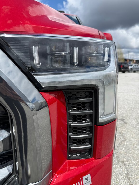 2026 Toyota Tundra Platinum in Thetford Mines, Quebec - 13 - w1024h768px