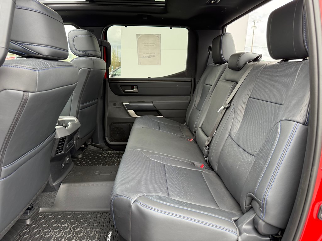 2026 Toyota Tundra Platinum in Thetford Mines, Quebec - 43 - w1024h768px
