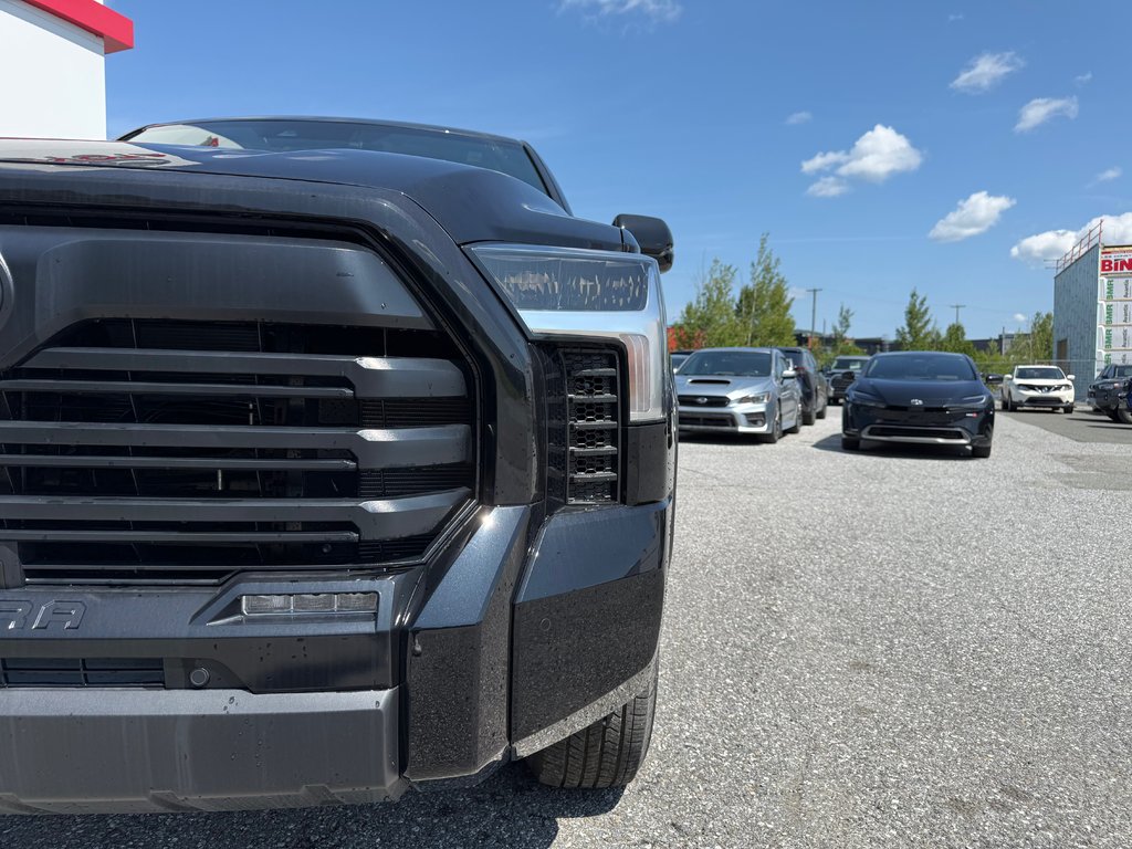 2026 Toyota Tundra Limited Hybrid in Thetford Mines, Quebec - 9 - w1024h768px
