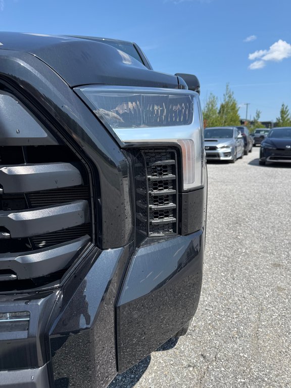 2026 Toyota Tundra Limited Hybrid in Thetford Mines, Quebec - 11 - w1024h768px