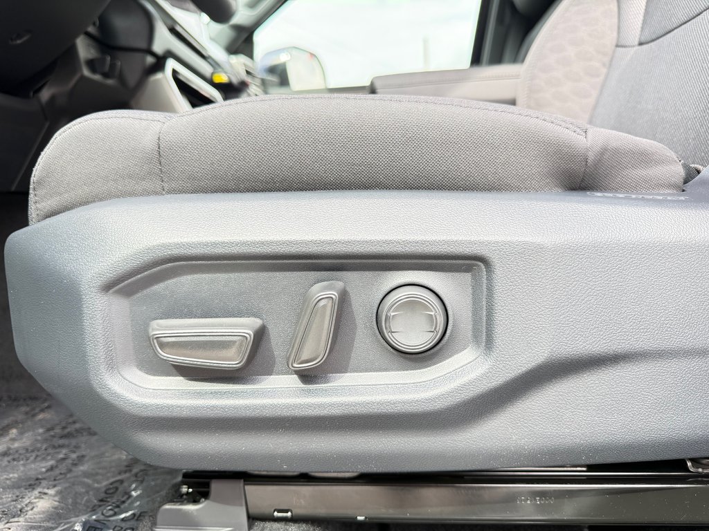 Toyota Tundra SR 2026 à Thetford Mines, Québec - 24 - w1024h768px