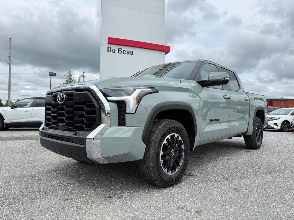 Toyota Tundra SR 2026 à Thetford Mines, Québec - 1 - w1024h768px