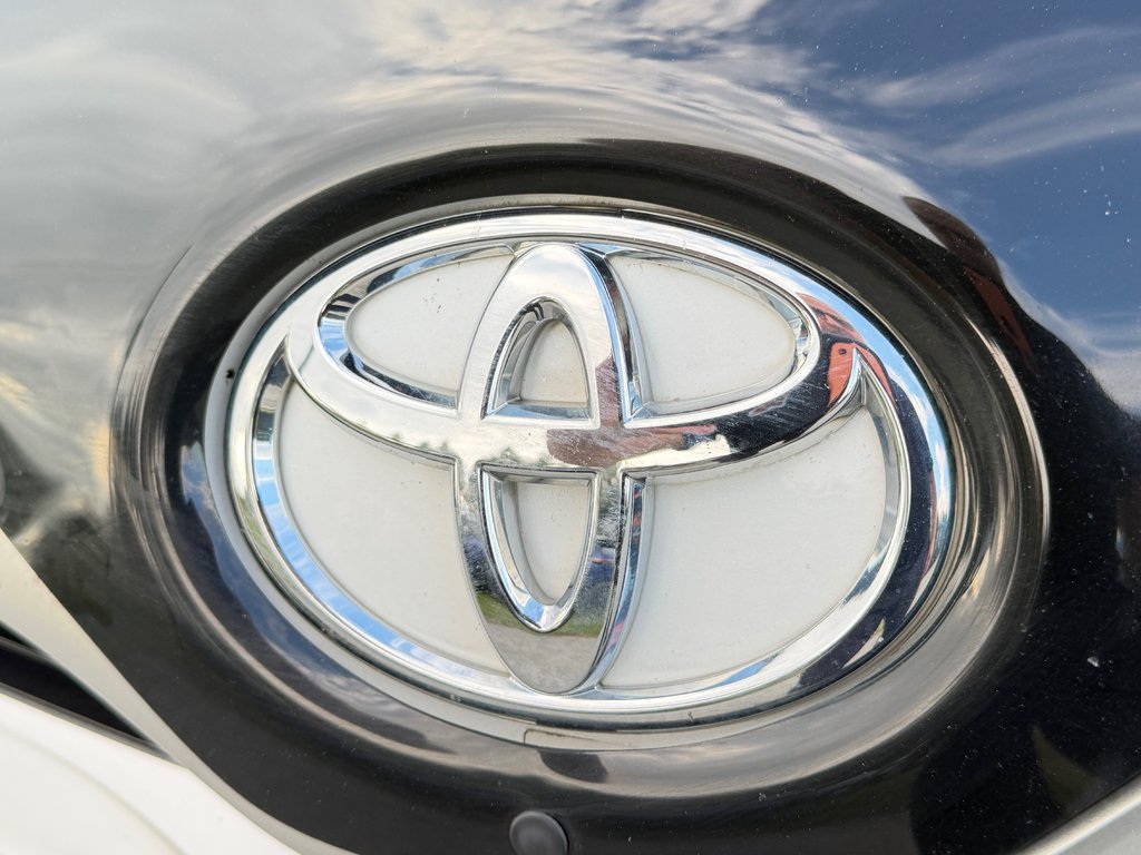 2015 Toyota Venza LE FWD / V6 / TRÈS BAS KILOS / 3500 LBS TOWING / in Thetford Mines, Quebec - 12 - w1024h768px