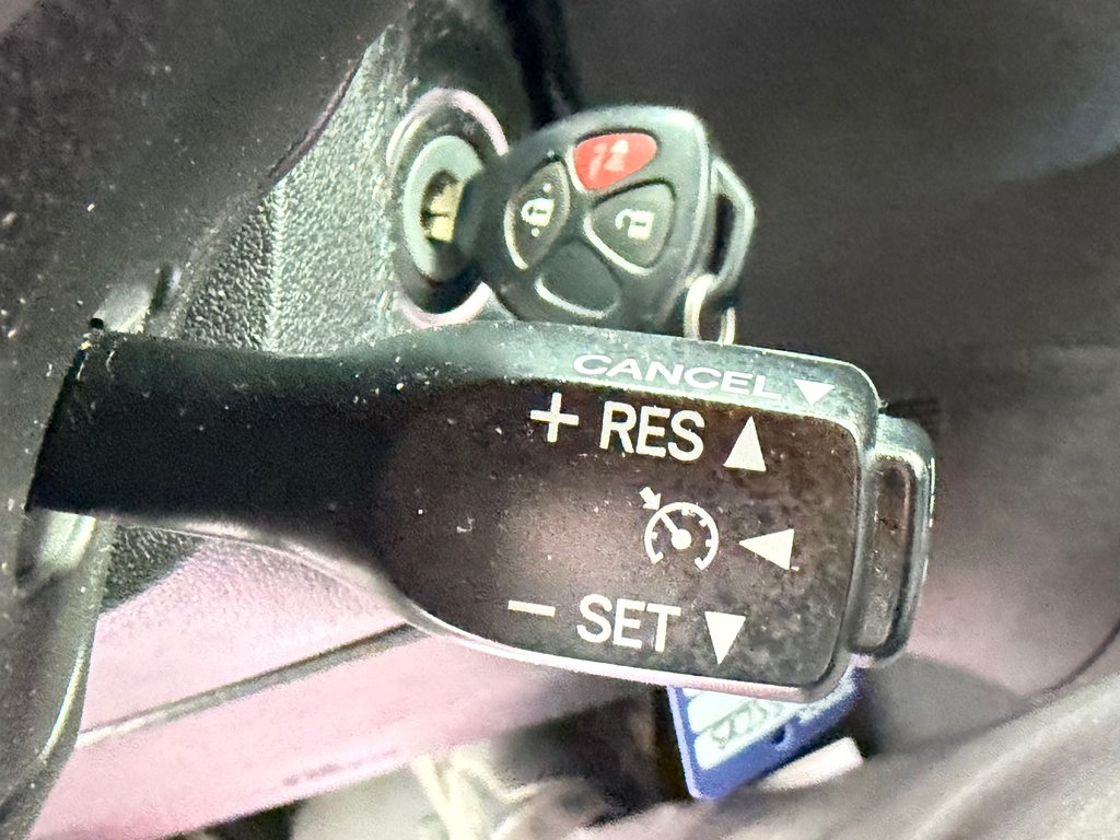2015 Toyota Venza LE FWD / V6 / TRÈS BAS KILOS / 3500 LBS TOWING / in Thetford Mines, Quebec - 37 - w1024h768px