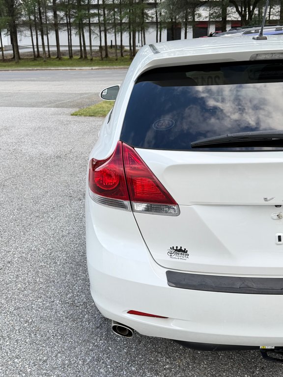 2015 Toyota Venza LE FWD / V6 / TRÈS BAS KILOS / 3500 LBS TOWING / in Thetford Mines, Quebec - 20 - w1024h768px