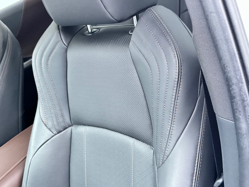 2023 Toyota Venza LIMITED AWD / PEA 20-07-27=100KM / LA TOTALE !!! / in Thetford Mines, Quebec - 43 - w1024h768px