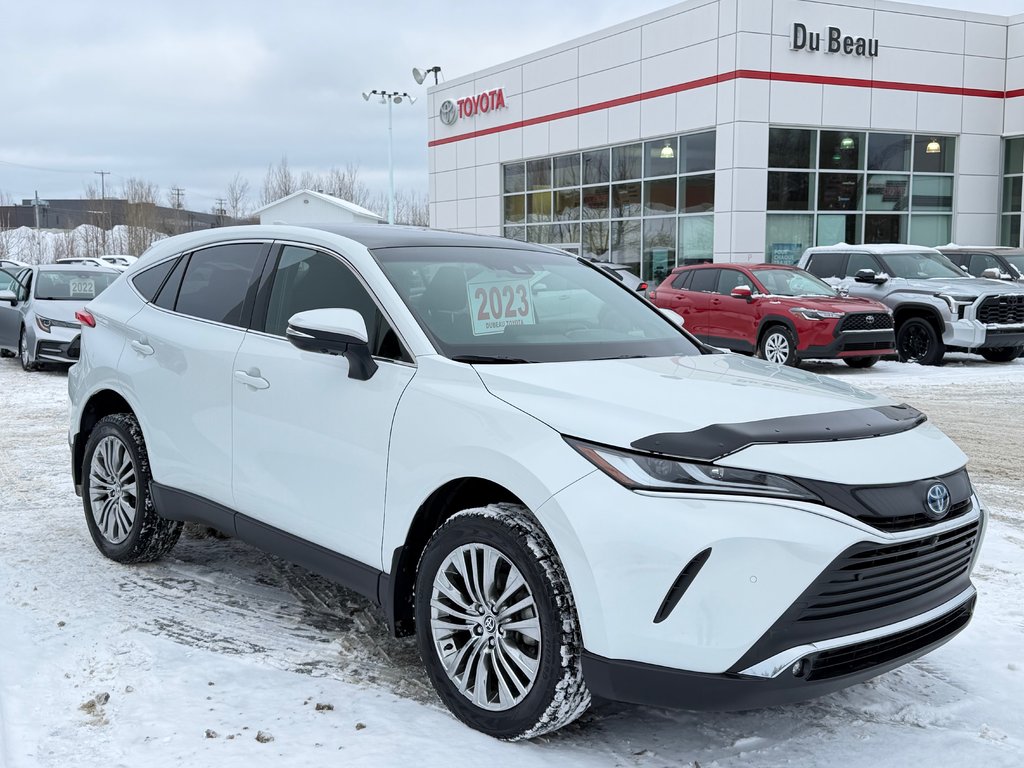 Toyota Venza LIMITED AWD / PEA 20-07-27=100KM / LA TOTALE !!! / 2023 à Thetford Mines, Québec - 3 - w1024h768px
