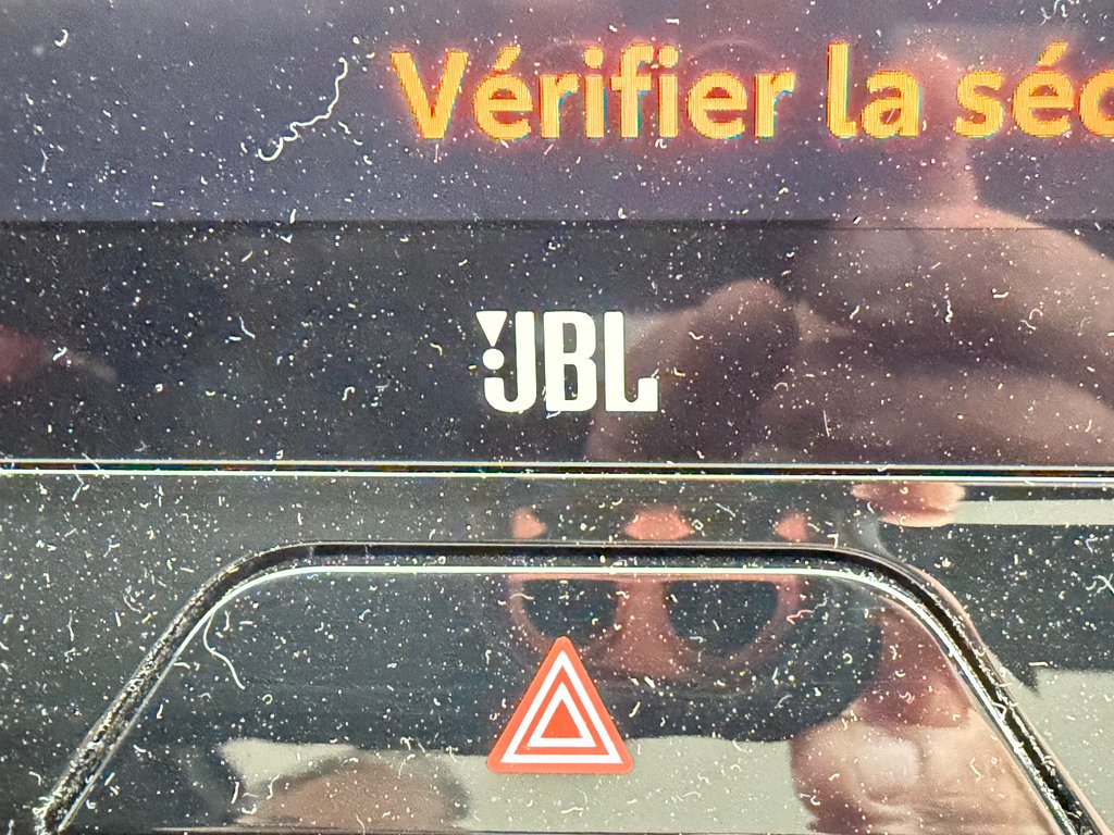 Toyota Venza LIMITED AWD / PEA 20-07-27=100KM / LA TOTALE !!! / 2023 à Thetford Mines, Québec - 49 - w1024h768px